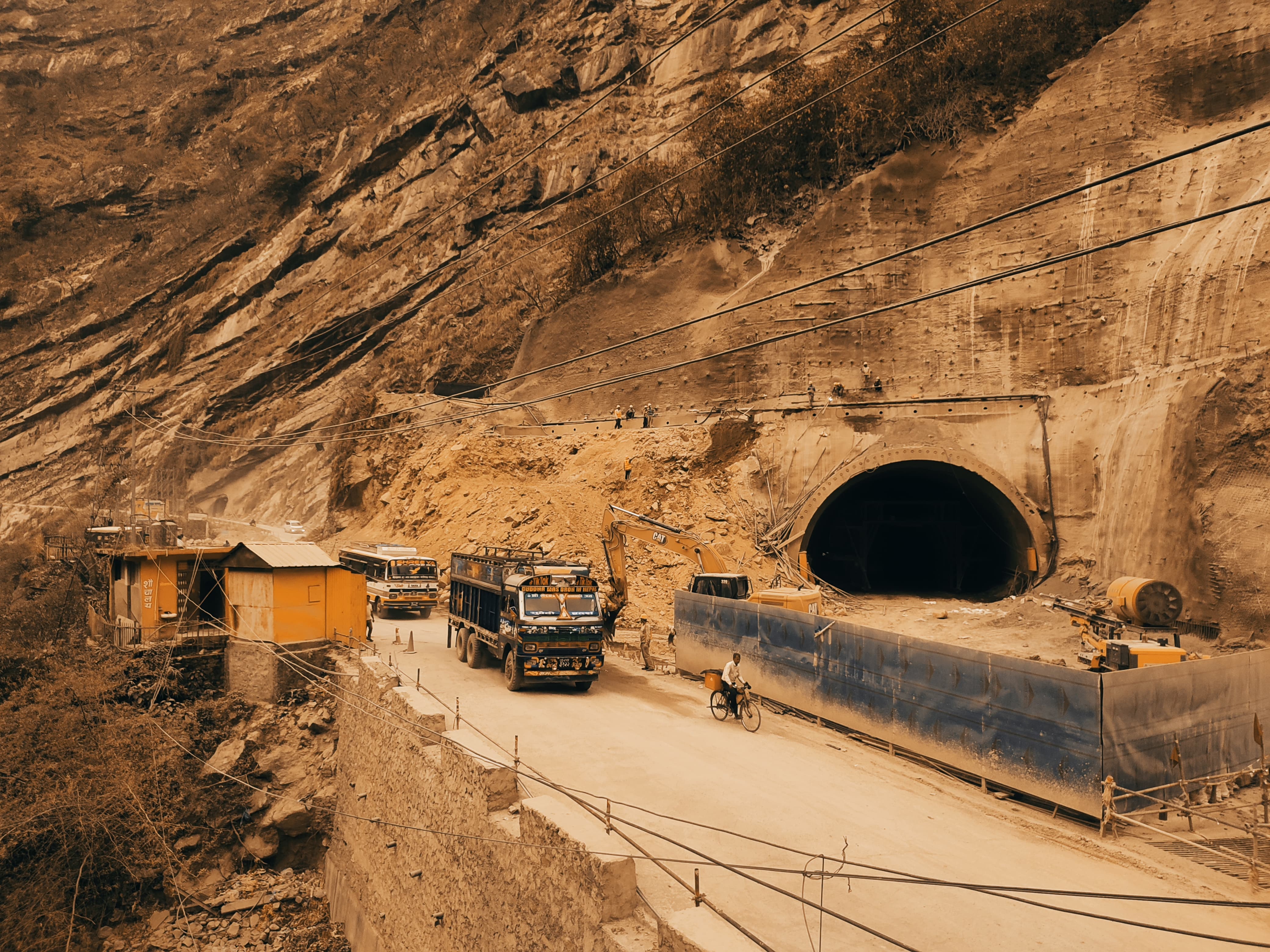 sidda baba tunnel (8).jpeg